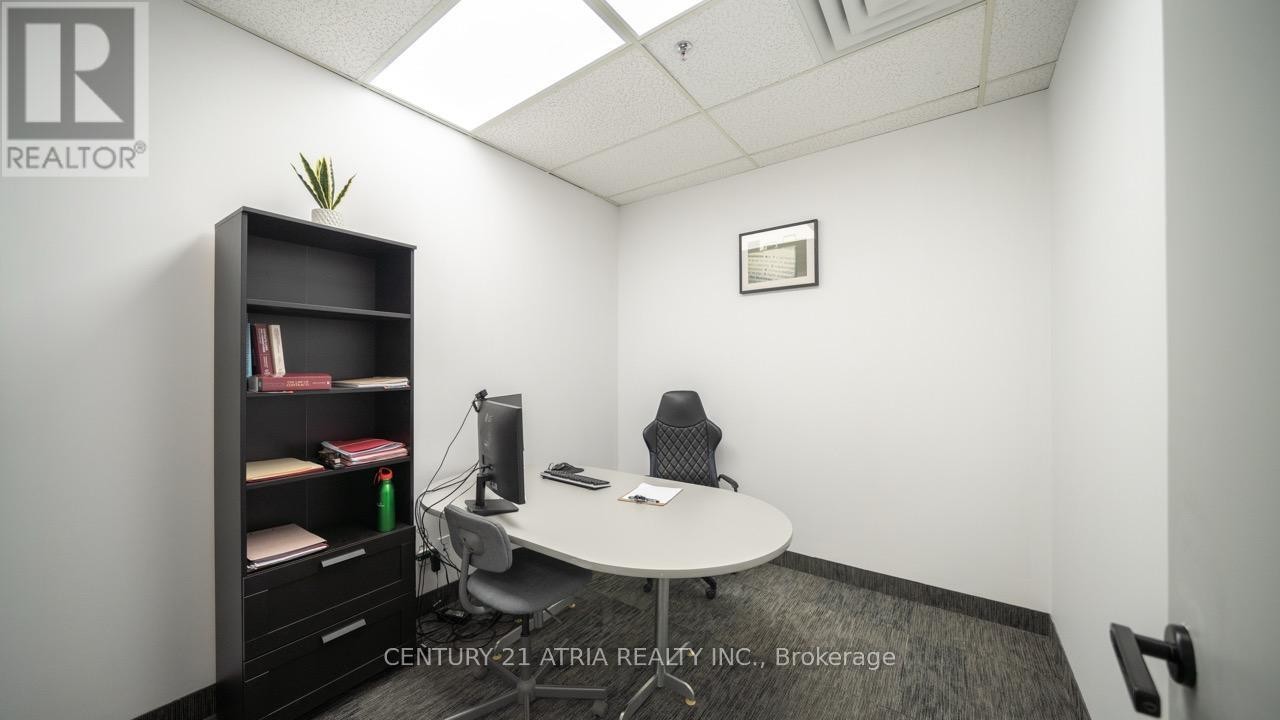 












204 - 716 GORDON BAKER ROAD

,
Toronto (Hillcrest Village),




Ontario
M2H3B4

