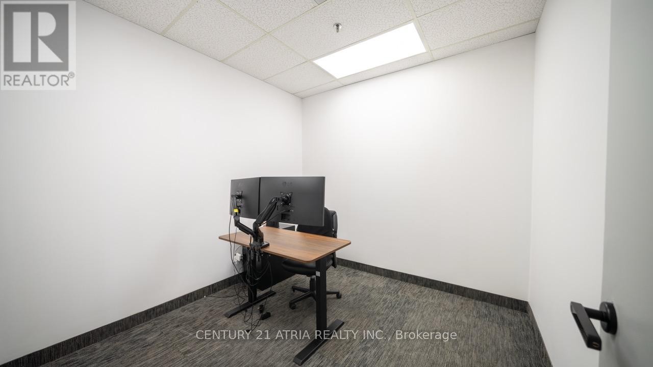 












204 - 716 GORDON BAKER ROAD

,
Toronto (Hillcrest Village),




Ontario
M2H3B4

