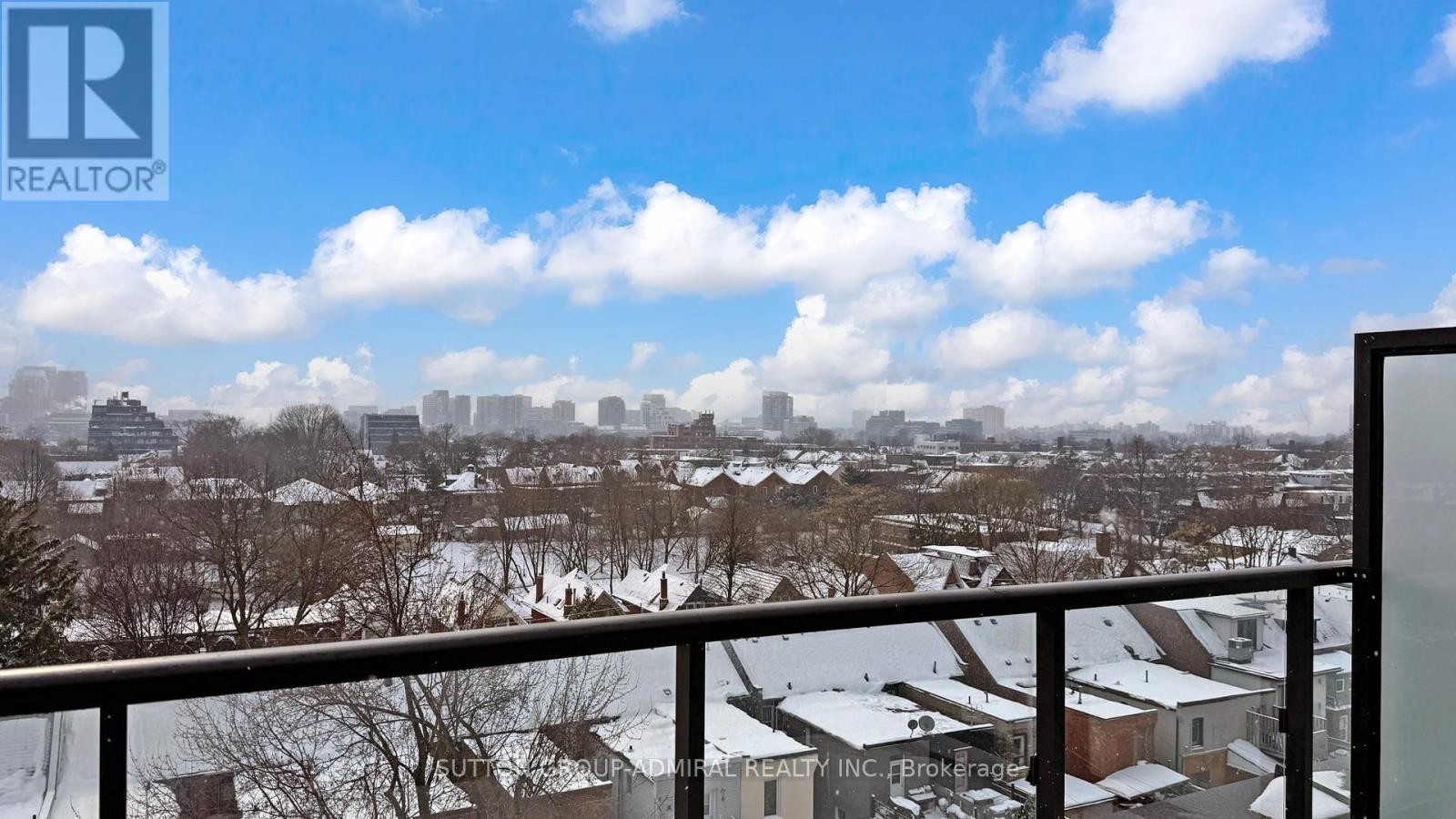 












PH 617 - 899 COLLEGE STREET

,
Toronto (Trinity-Bellwoods),




Ontario
M6H1A1

