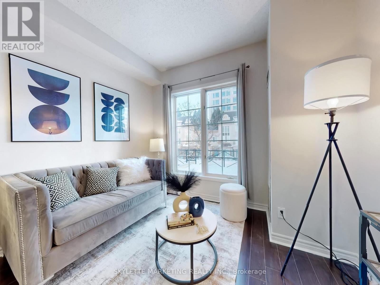 












GV216 - 8 REAN DRIVE

,
Toronto (Bayview Village),




Ontario
M2K3B9

