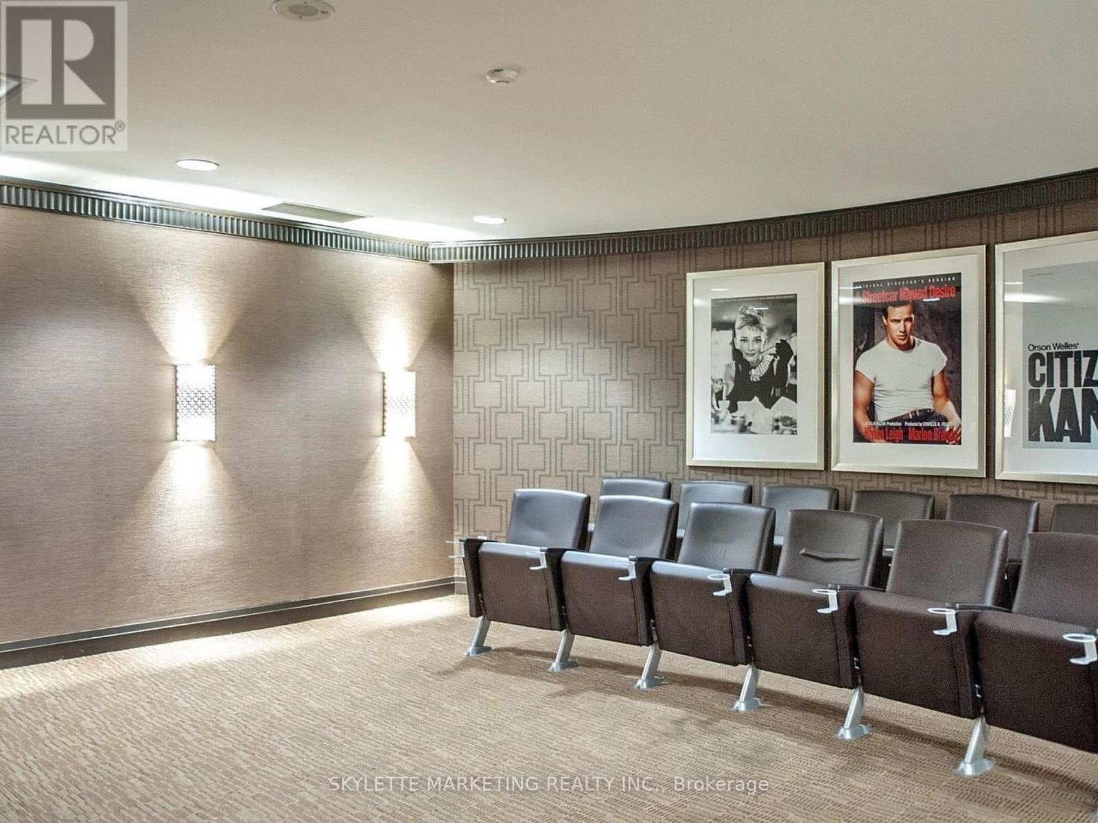 












GV216 - 8 REAN DRIVE

,
Toronto (Bayview Village),




Ontario
M2K3B9

