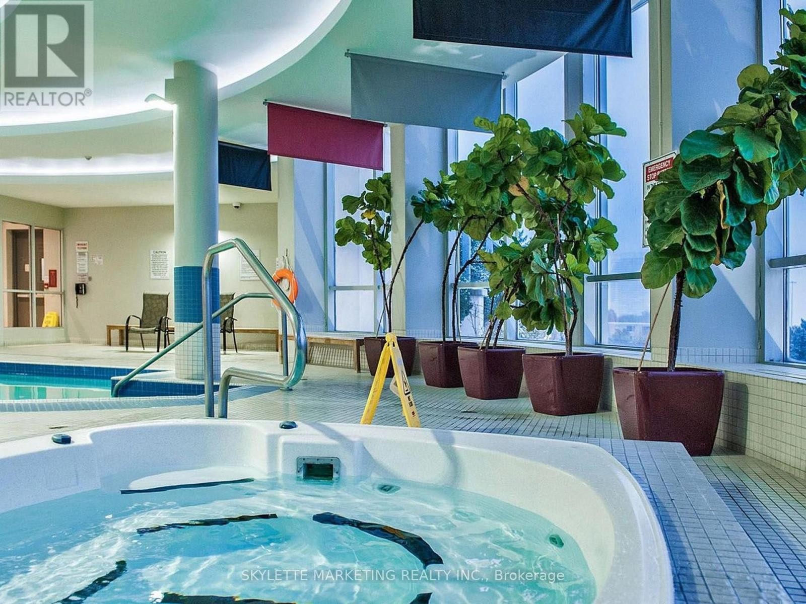 












GV216 - 8 REAN DRIVE

,
Toronto (Bayview Village),




Ontario
M2K3B9

