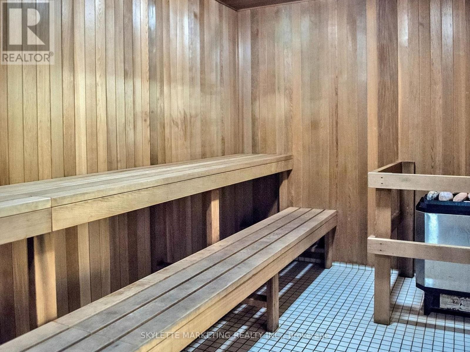 












GV216 - 8 REAN DRIVE

,
Toronto (Bayview Village),




Ontario
M2K3B9

