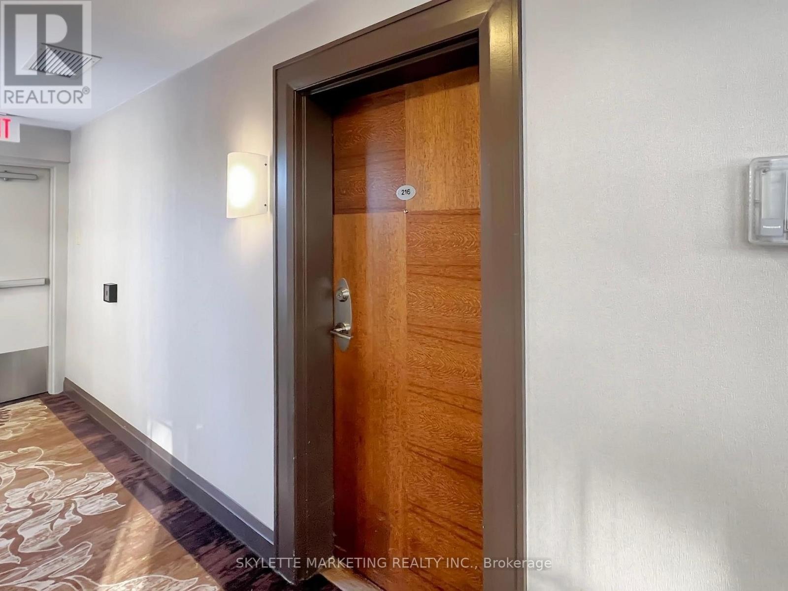 












GV216 - 8 REAN DRIVE

,
Toronto (Bayview Village),




Ontario
M2K3B9

