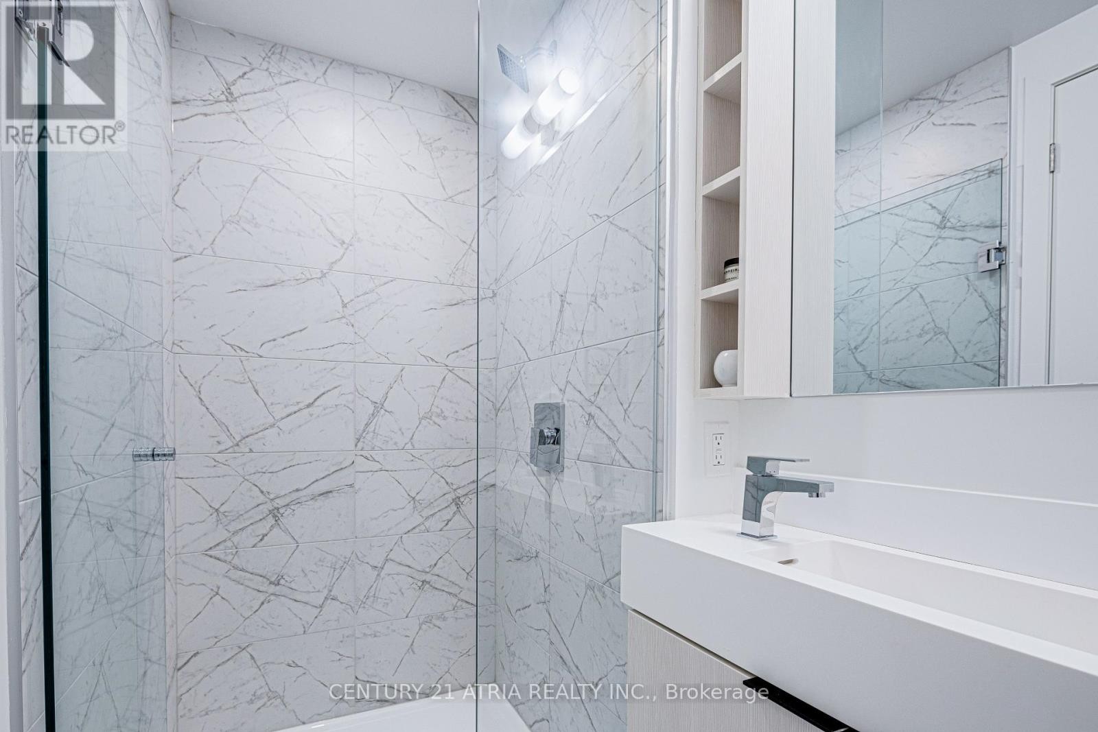 












2803 - 82 DALHOUSIE STREET

,
Toronto (Church-Yonge Corridor),




Ontario
M5B0C5

