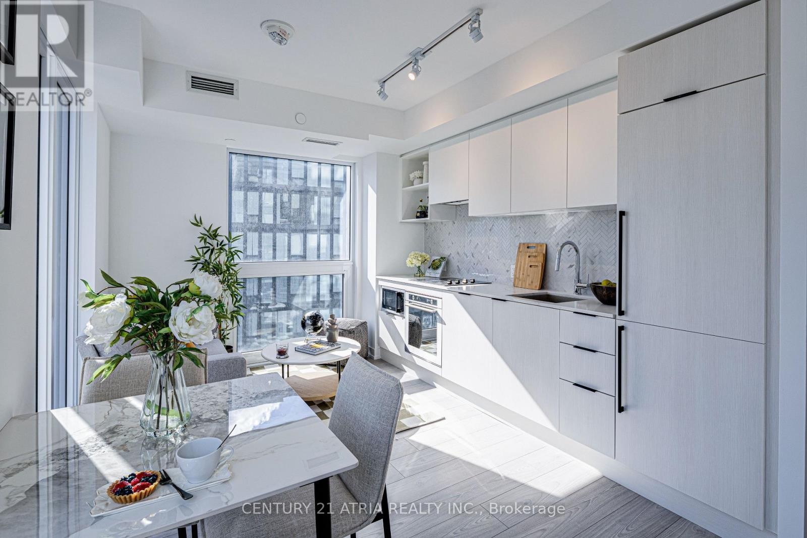 












2803 - 82 DALHOUSIE STREET

,
Toronto (Church-Yonge Corridor),




Ontario
M5B0C5

