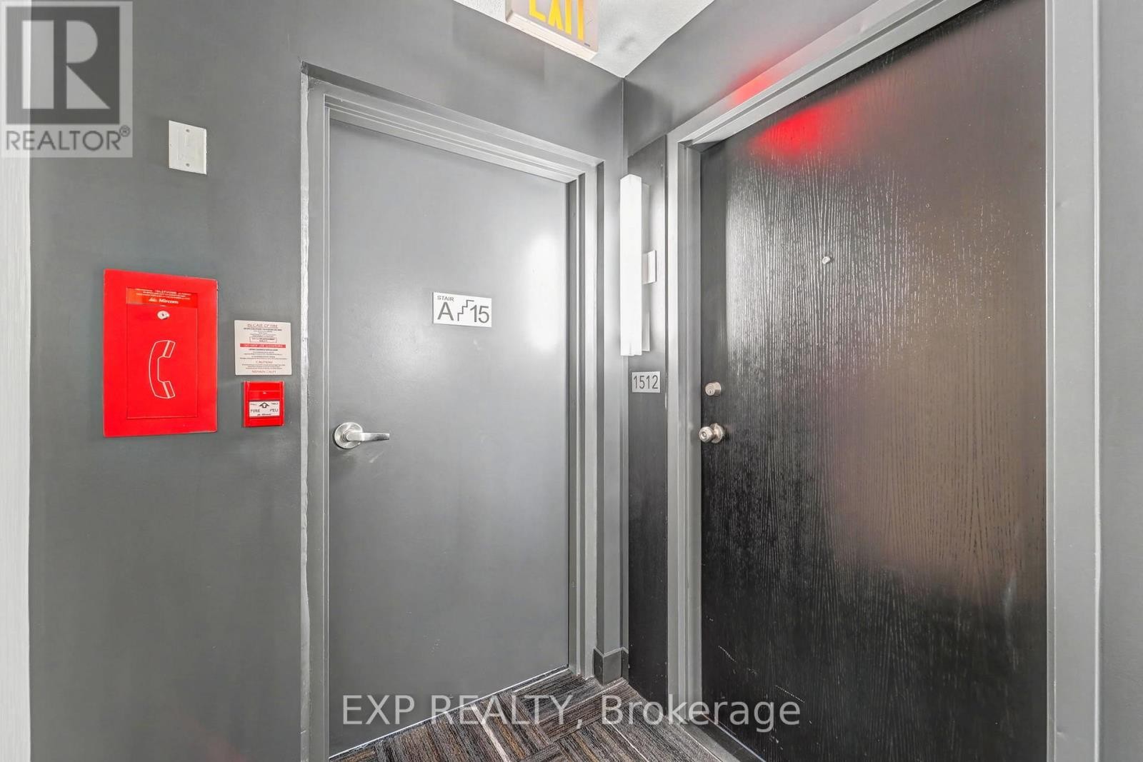 












1512 - 78 TECUMSETH STREET

,
Toronto (Niagara),




Ontario
M5V0A9

