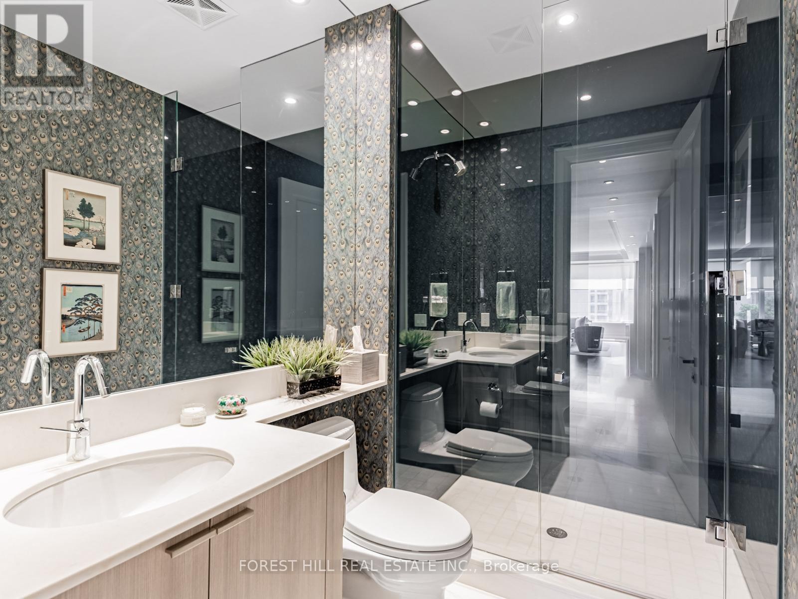 












602 - 88 DAVENPORT ROAD

,
Toronto (Annex),




Ontario
M5R0A5

