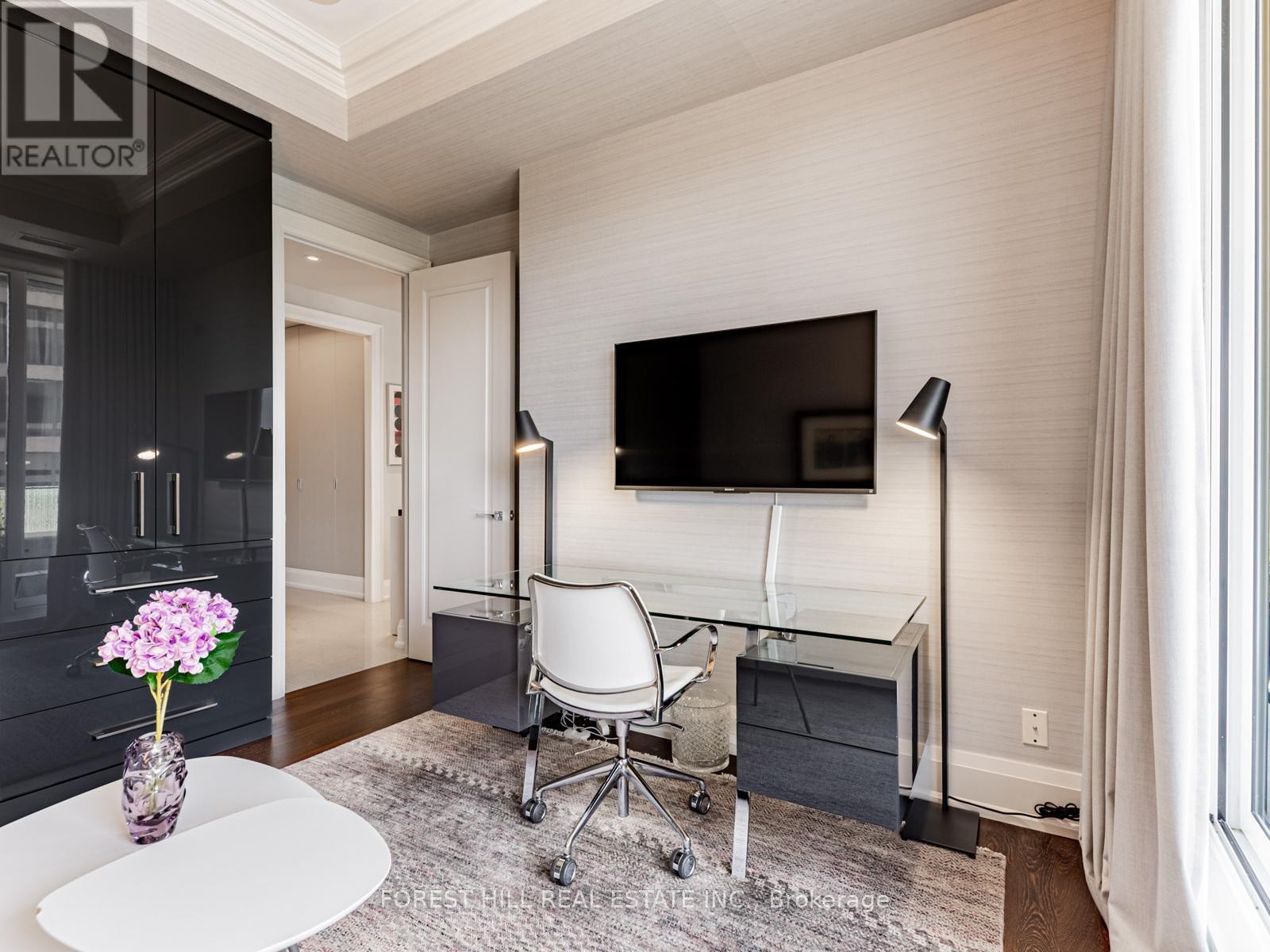 












602 - 88 DAVENPORT ROAD

,
Toronto (Annex),




Ontario
M5R0A5

