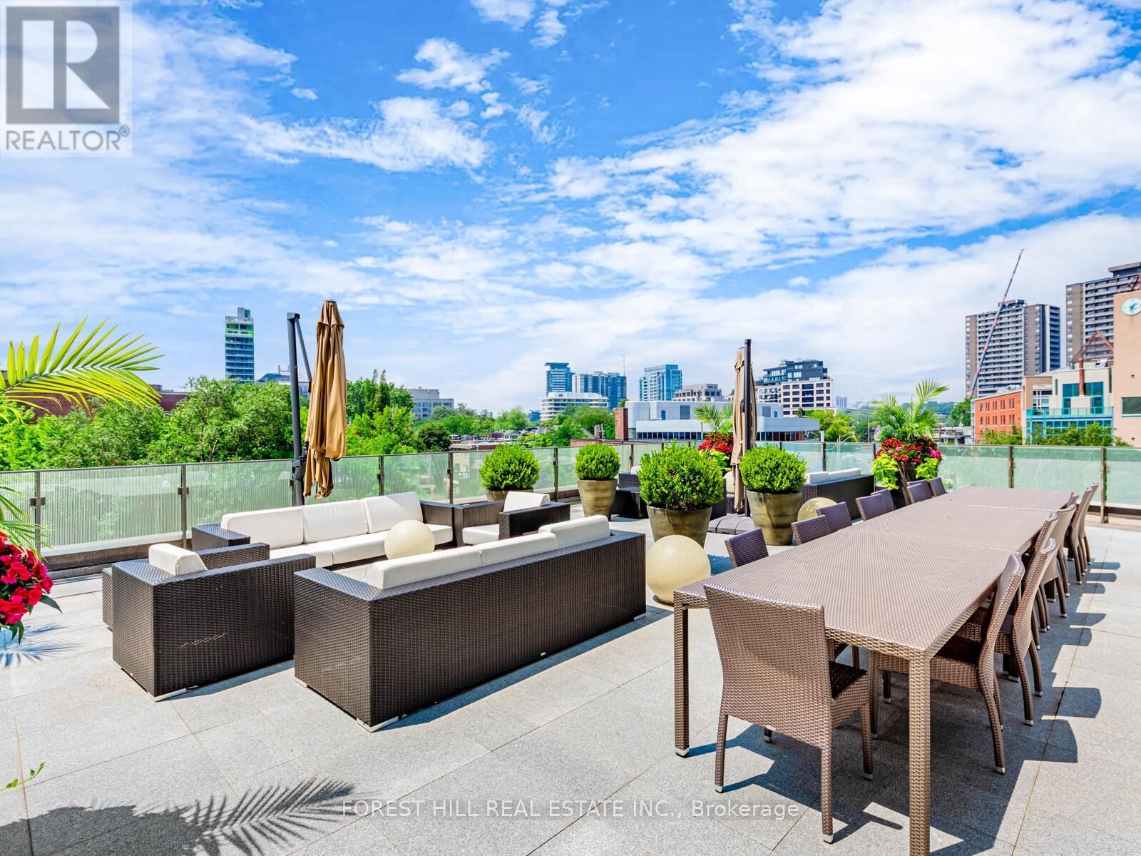 












602 - 88 DAVENPORT ROAD

,
Toronto (Annex),




Ontario
M5R0A5

