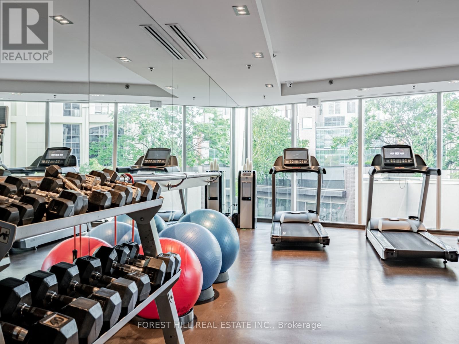 












602 - 88 DAVENPORT ROAD

,
Toronto (Annex),




Ontario
M5R0A5

