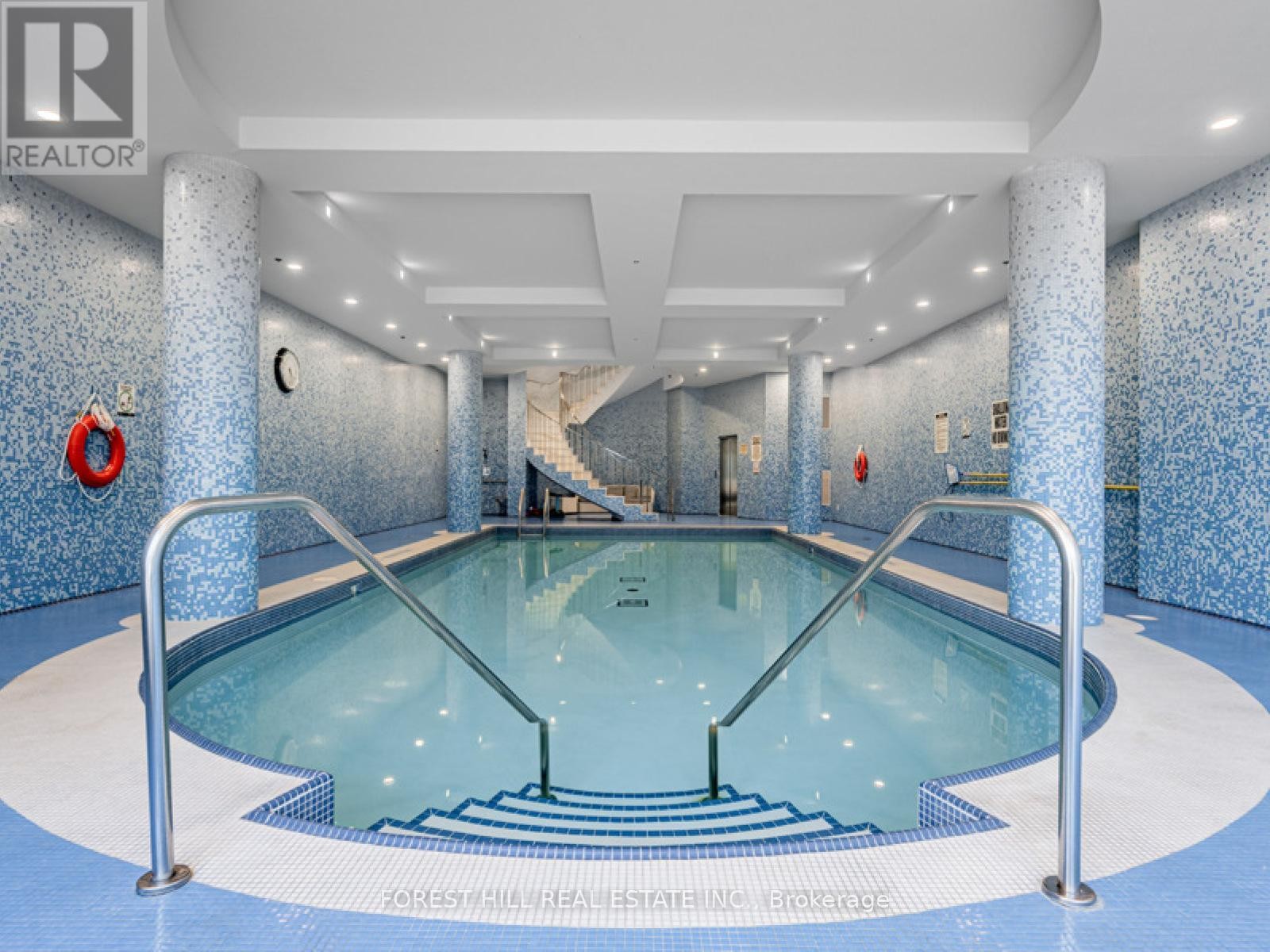 












602 - 88 DAVENPORT ROAD

,
Toronto (Annex),




Ontario
M5R0A5

