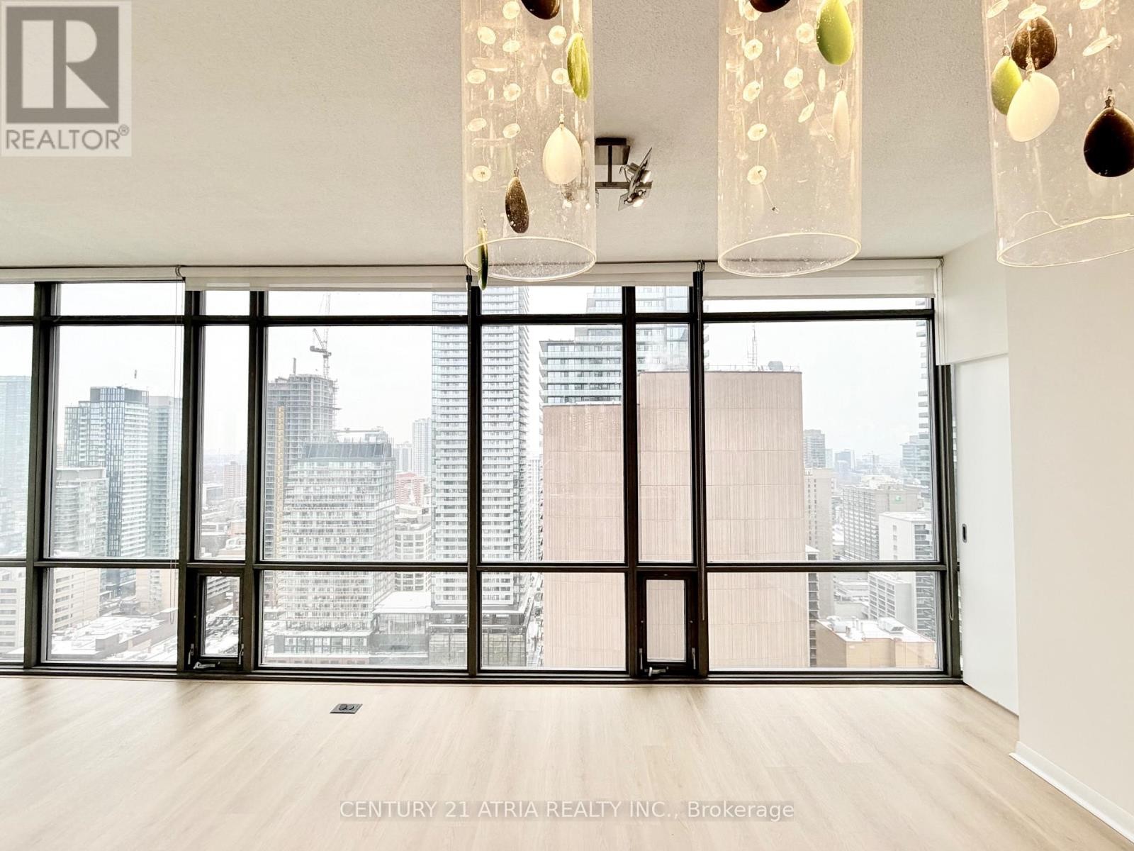 












2906 - 37 GROSVENOR STREET

,
Toronto (Bay Street Corridor),




Ontario
M4Y3G5

