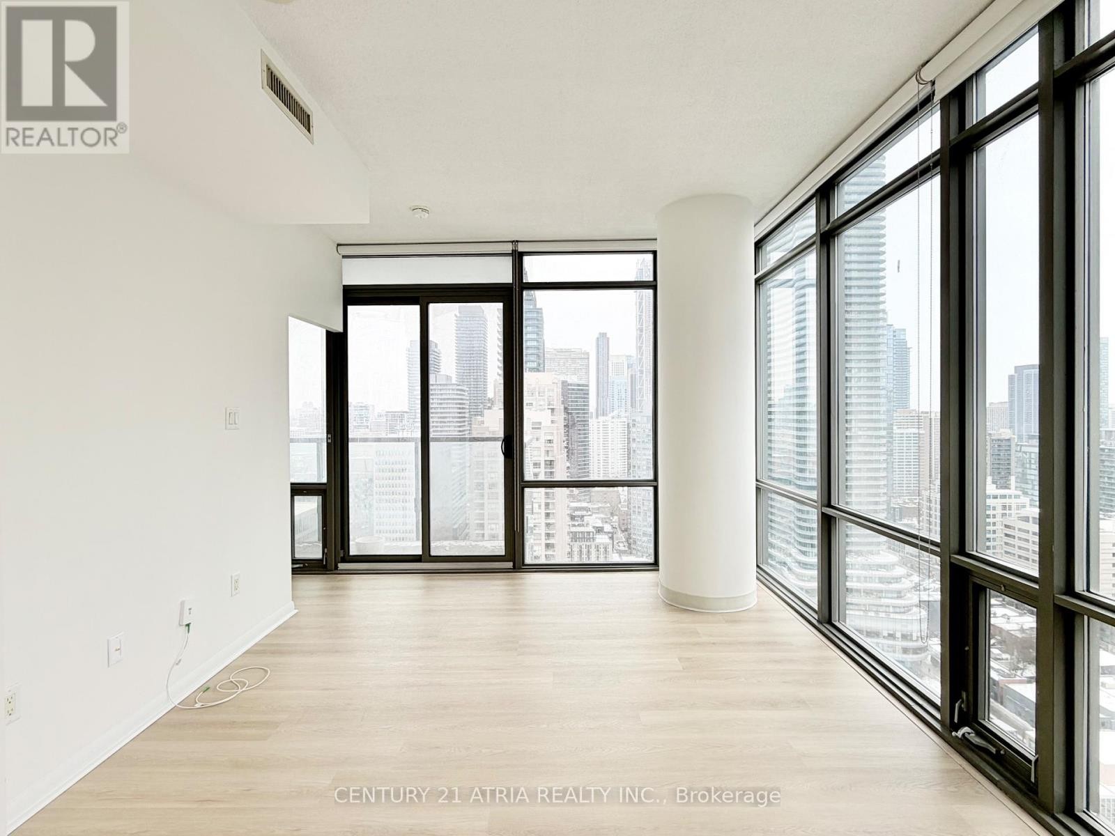 












2906 - 37 GROSVENOR STREET

,
Toronto (Bay Street Corridor),




Ontario
M4Y3G5

