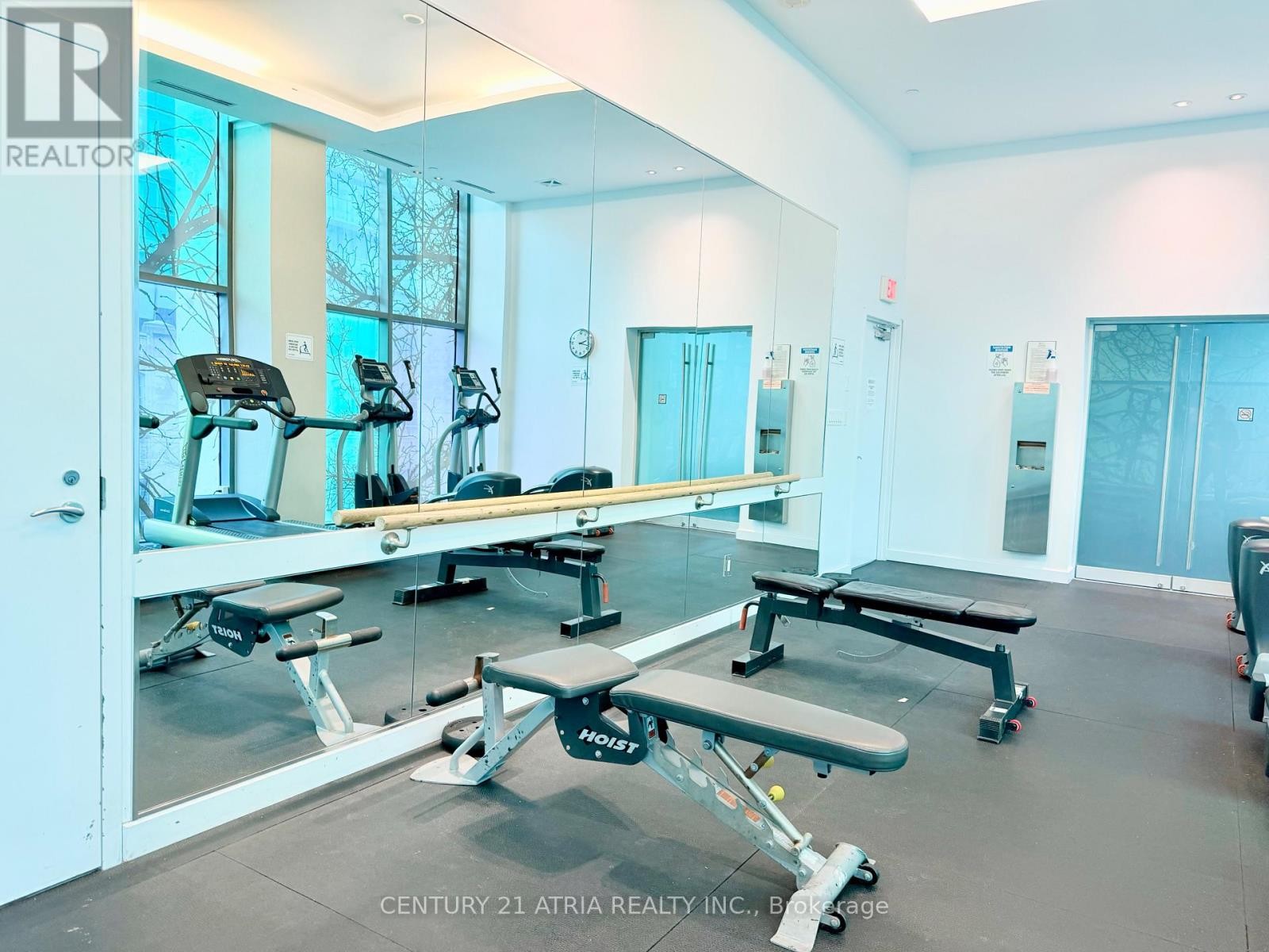 












2906 - 37 GROSVENOR STREET

,
Toronto (Bay Street Corridor),




Ontario
M4Y3G5

