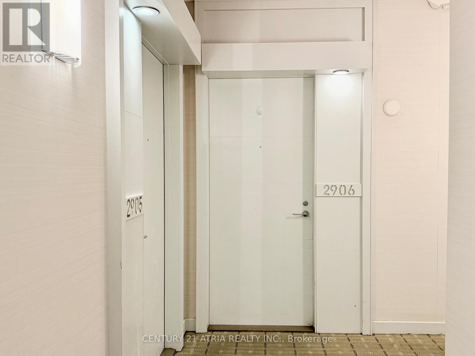 












2906 - 37 GROSVENOR STREET

,
Toronto (Bay Street Corridor),




Ontario
M4Y3G5

