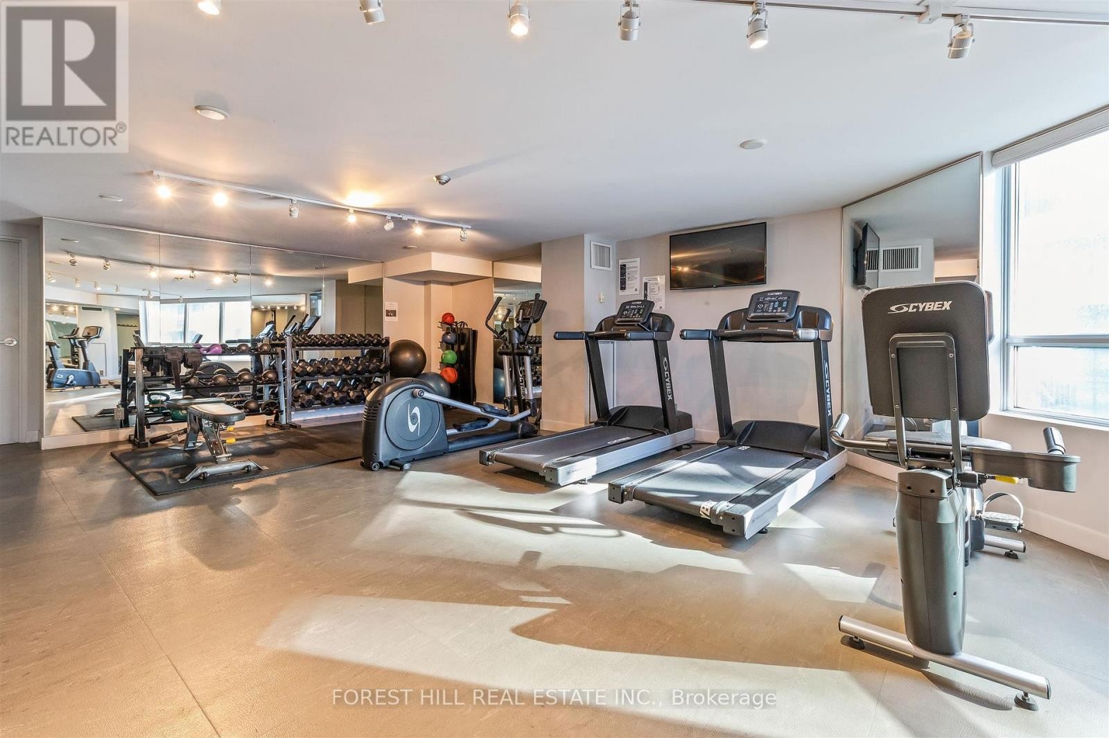 












903 - 20 COLLIER STREET

,
Toronto (Rosedale-Moore Park),




Ontario
M4W3Y4

