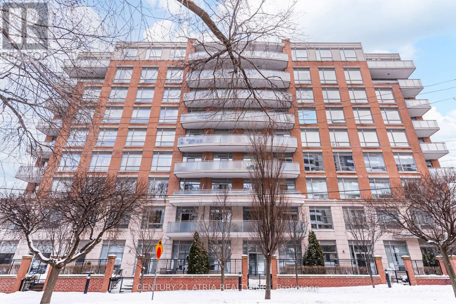 












101 - 17 RUDDINGTON DRIVE

,
Toronto (Bayview Woods-Steeles),




Ontario
M2K0A8

