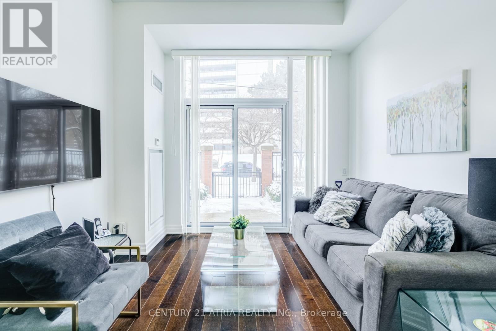 












101 - 17 RUDDINGTON DRIVE

,
Toronto (Bayview Woods-Steeles),




Ontario
M2K0A8

