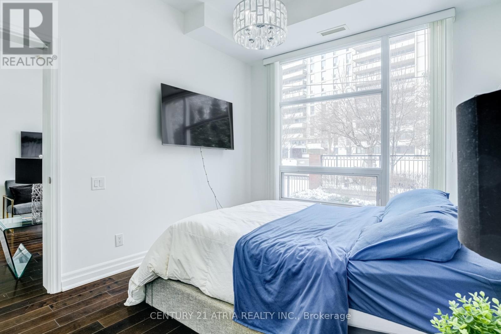 












101 - 17 RUDDINGTON DRIVE

,
Toronto (Bayview Woods-Steeles),




Ontario
M2K0A8

