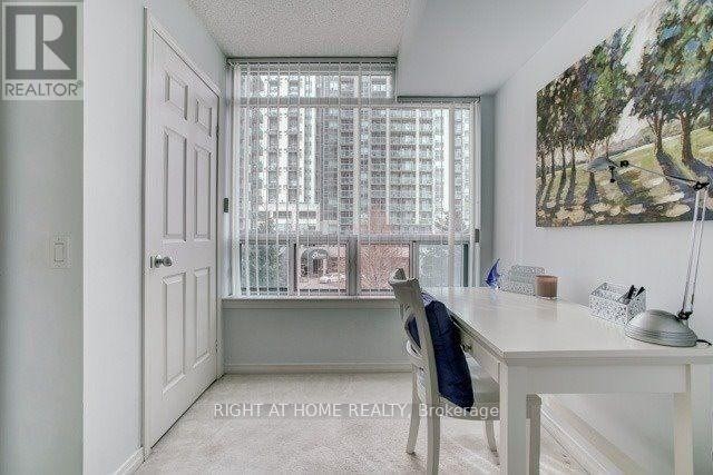 












310 - 28 HARRISON GARDEN BOULEVARD

,
Toronto (Willowdale East),




Ontario
M2N7B5

