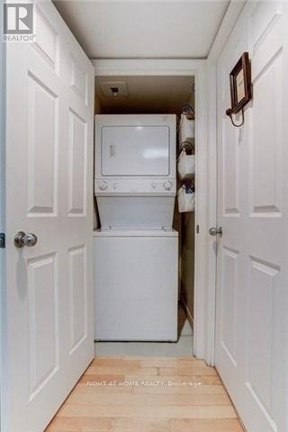 












310 - 28 HARRISON GARDEN BOULEVARD

,
Toronto (Willowdale East),




Ontario
M2N7B5

