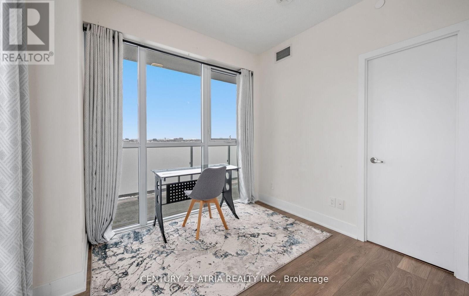 












1503 - 188 FAIRVIEW MALL DRIVE

,
Toronto (Don Valley Village),




Ontario
M2J0H7

