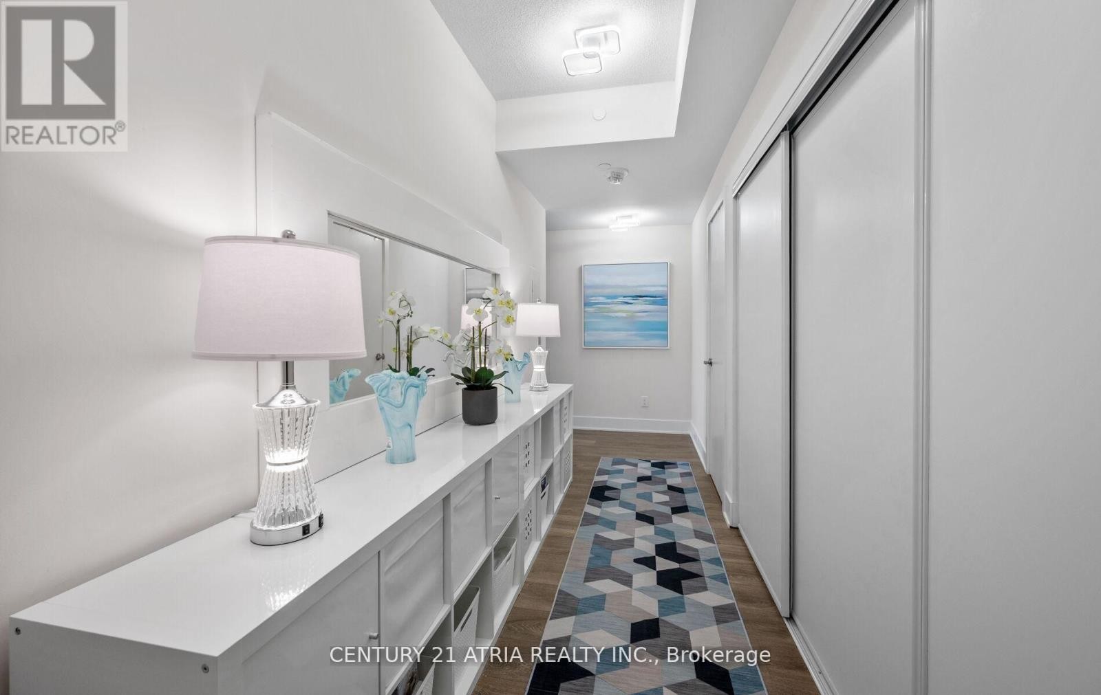 












1503 - 188 FAIRVIEW MALL DRIVE

,
Toronto (Don Valley Village),




Ontario
M2J0H7

