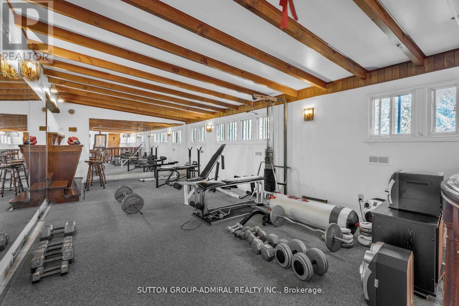 












116 GOULDING AVENUE

,
Toronto (Newtonbrook West),




Ontario
M2M1L4

