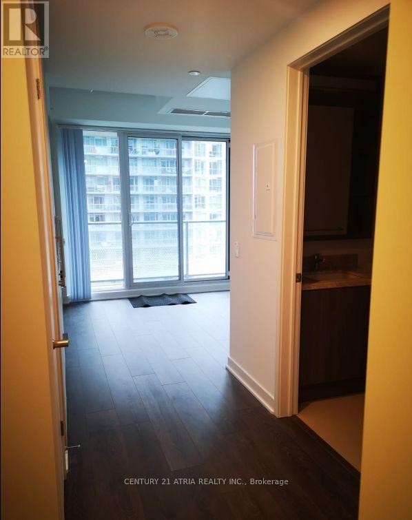 












2908 - 115 BLUE JAYS WAY

,
Toronto (Waterfront Communities),




Ontario
M5V3T3

