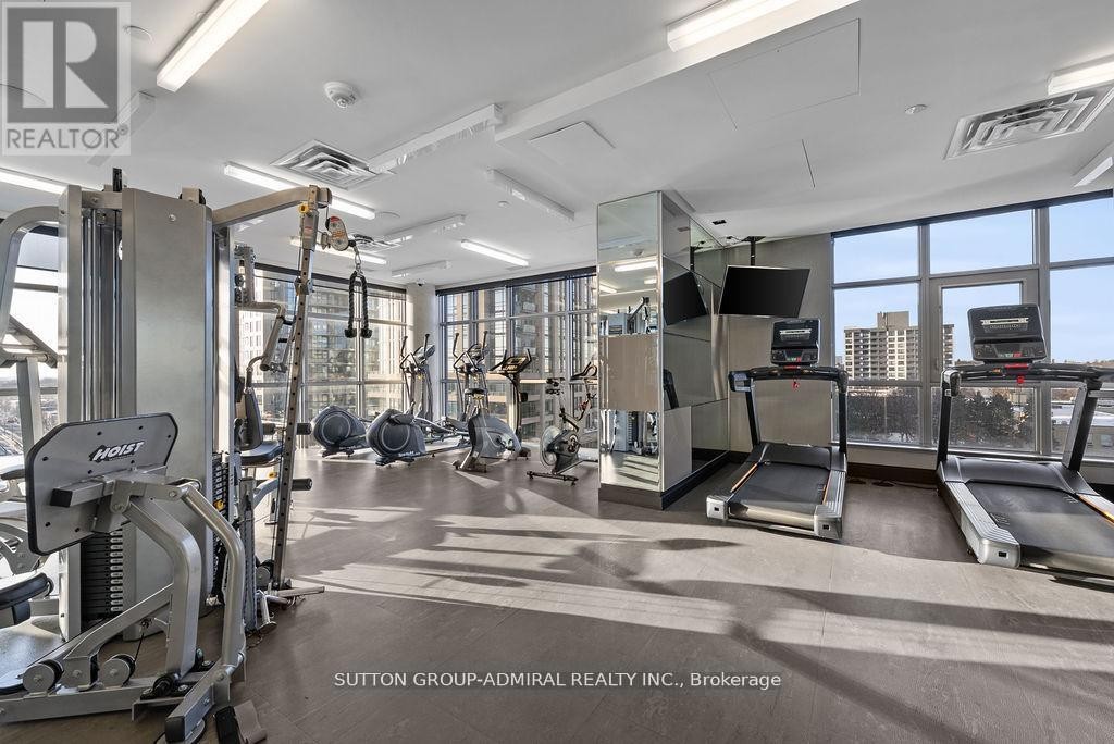 












1105 - 501 ST. CLAIR AVENUE

,
Toronto (Casa Loma),




Ontario
M5P0A2

