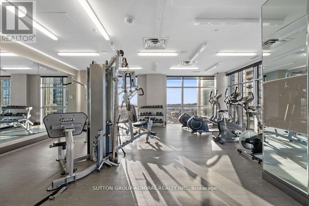 












1105 - 501 ST. CLAIR AVENUE

,
Toronto (Casa Loma),




Ontario
M5P0A2

