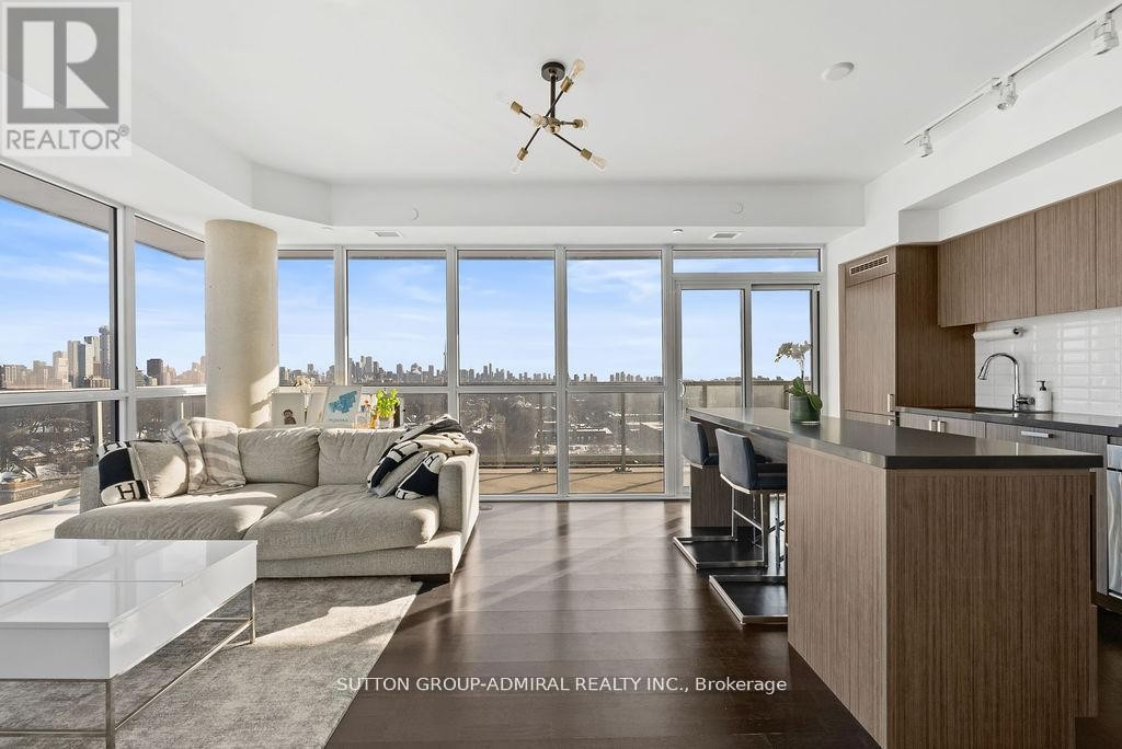 












1105 - 501 ST. CLAIR AVENUE

,
Toronto (Casa Loma),




Ontario
M5P0A2

