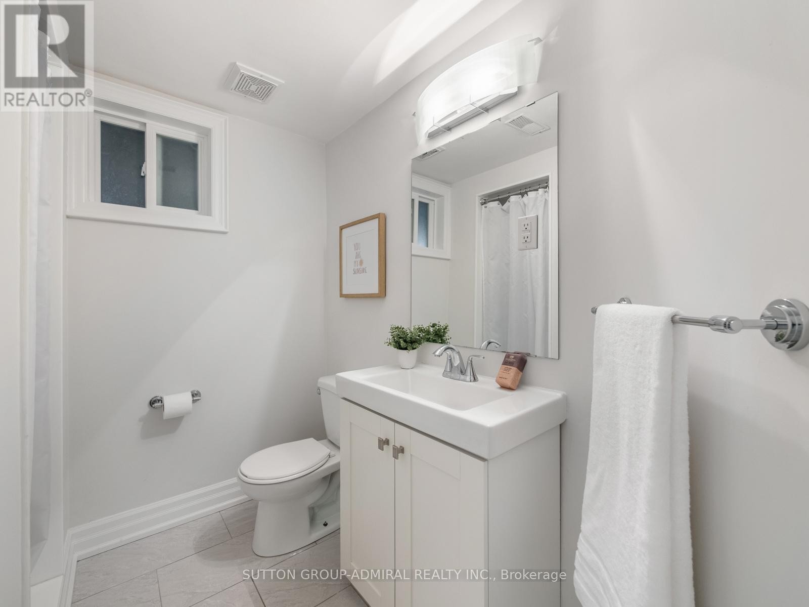 












10 TERRYDALE--BASEMENT DRIVE

,
Toronto (Bathurst Manor),




Ontario
M3H5M6

