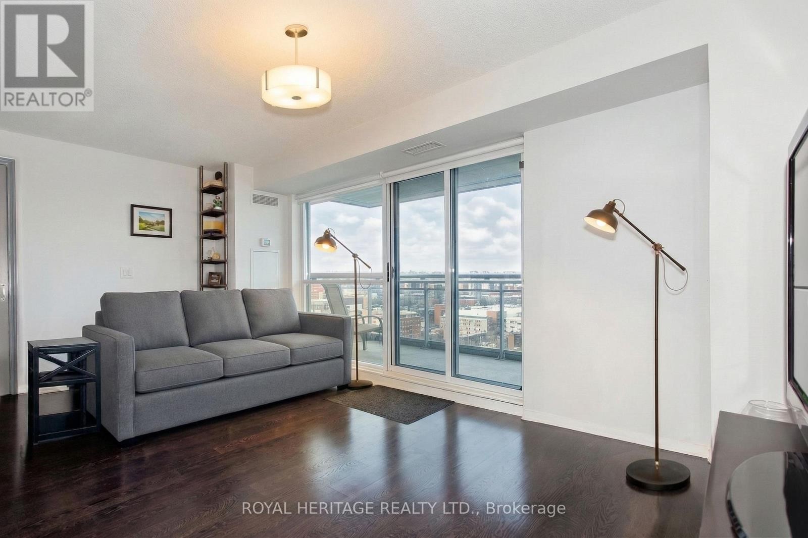 












1007 - 100 WESTERN BATTERY ROAD

,
Toronto (Niagara),




Ontario
M6K3S2

