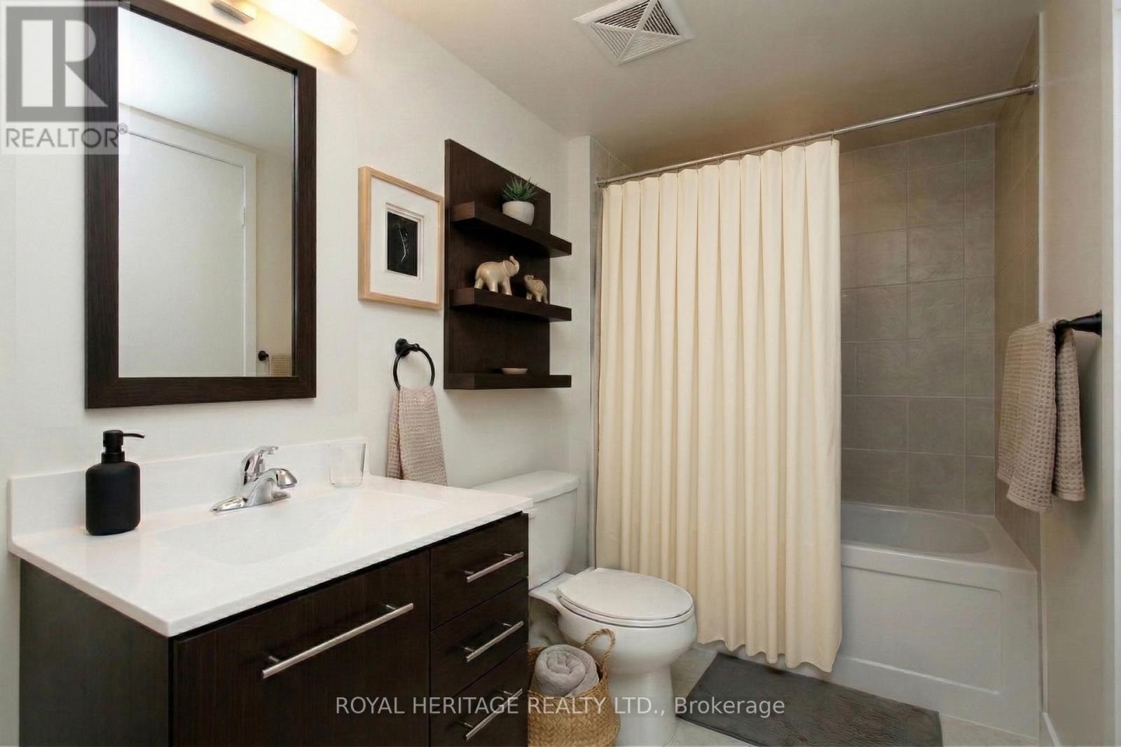 












1007 - 100 WESTERN BATTERY ROAD

,
Toronto (Niagara),




Ontario
M6K3S2

