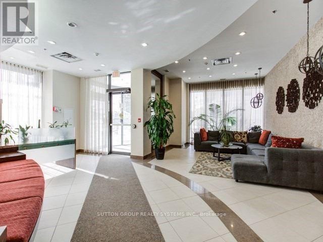 












805 - 760 SHEPPARD AVENUE W

,
Toronto (Bathurst Manor),




Ontario
M3H2S8


