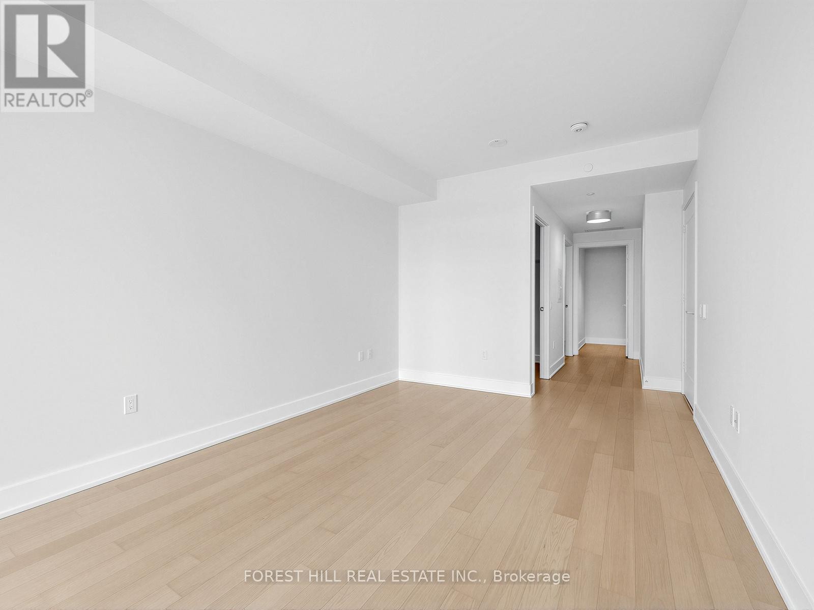 












513 - 6 JACKES AVENUE

,
Toronto (Rosedale-Moore Park),




Ontario
M4T0A5

