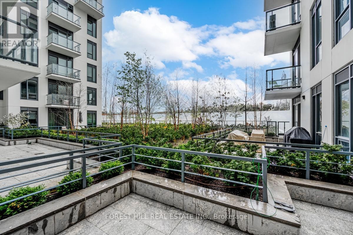 












201 - 280 HOWLAND AVENUE

,
Toronto (Annex),




Ontario
M5R0C3

