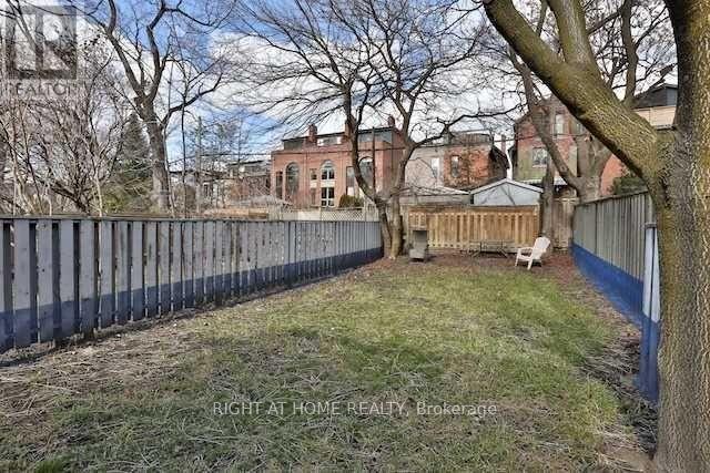 












34 MACPHERSON AVENUE

,
Toronto (Annex),




Ontario
M5R1W8

