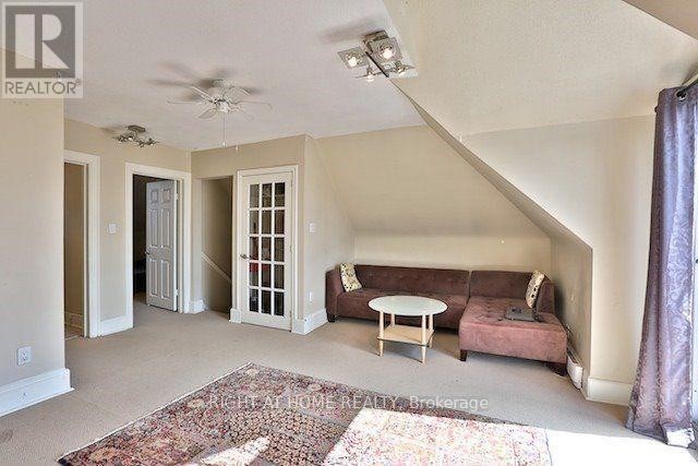 












34 MACPHERSON AVENUE

,
Toronto (Annex),




Ontario
M5R1W8

