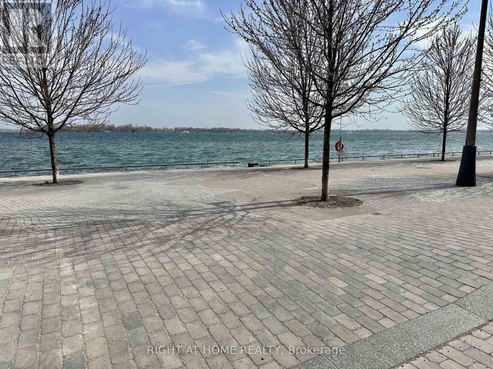 












606 - 155 MERCHANTS' WHARF

,
Toronto (Waterfront Communities),




Ontario
M5A0Y4

