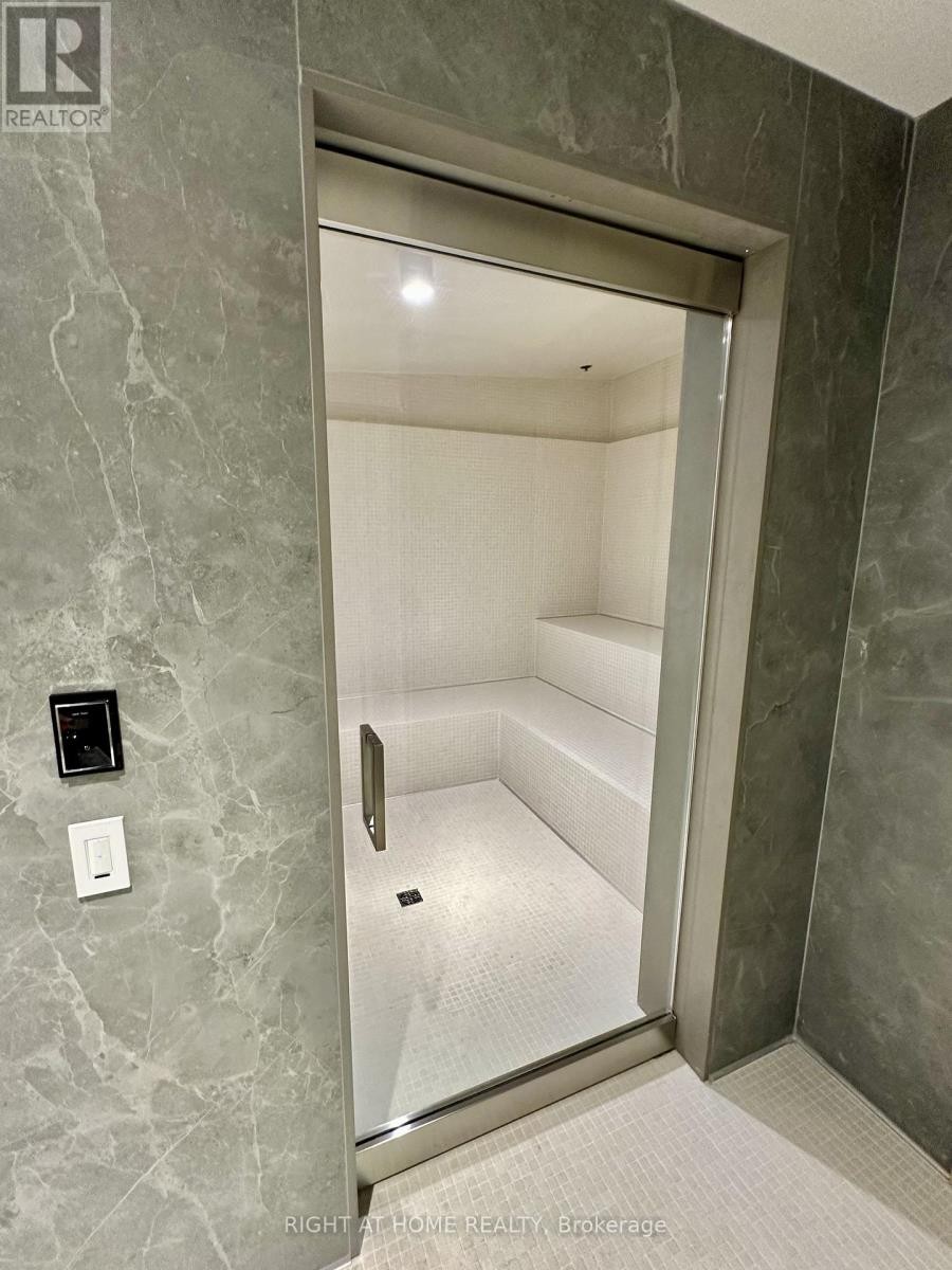 












606 - 155 MERCHANTS' WHARF

,
Toronto (Waterfront Communities),




Ontario
M5A0Y4

