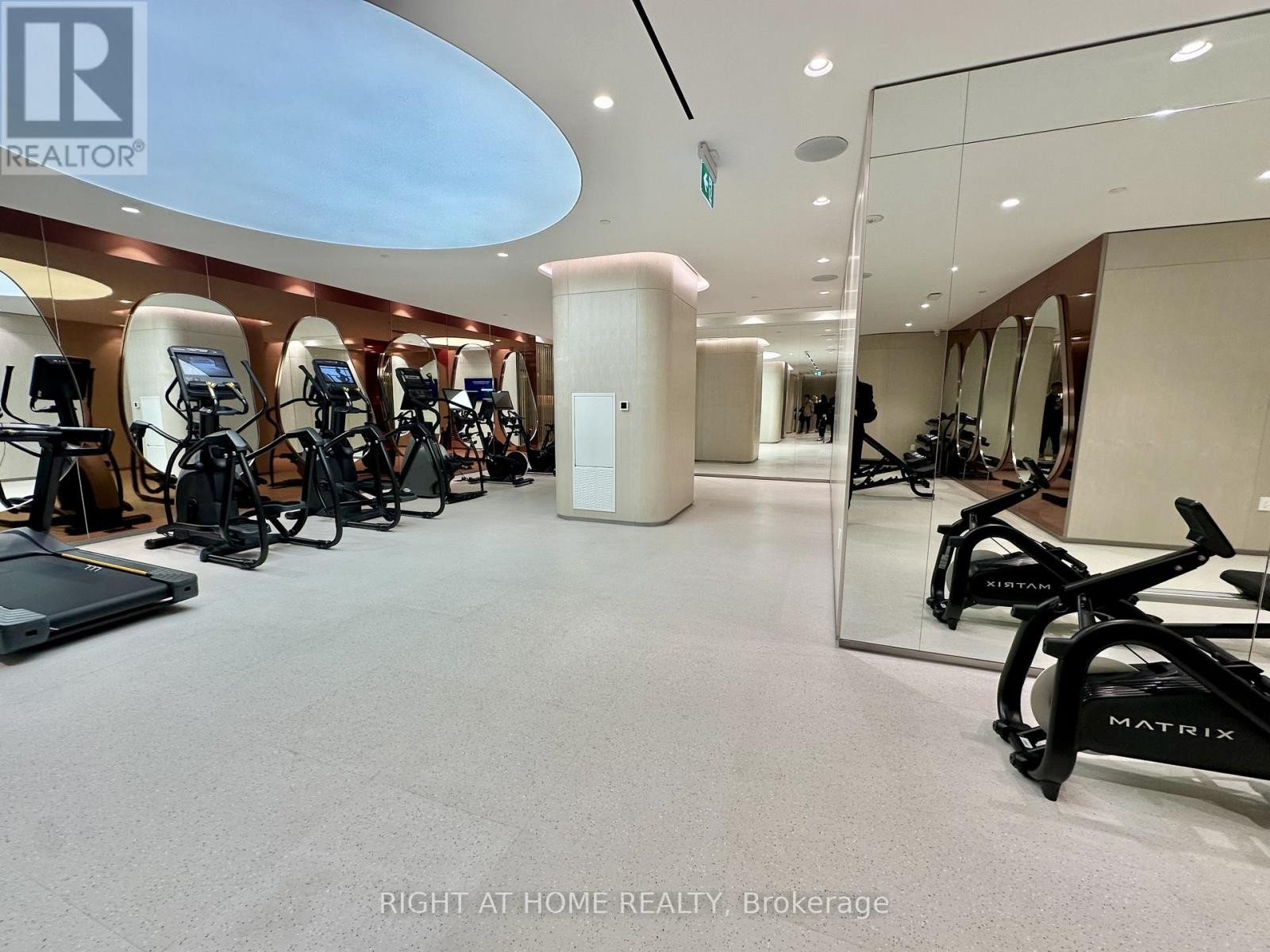 












606 - 155 MERCHANTS' WHARF

,
Toronto (Waterfront Communities),




Ontario
M5A0Y4

