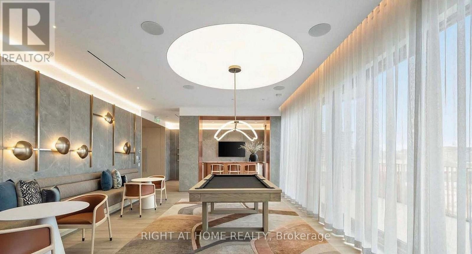 












606 - 155 MERCHANTS' WHARF

,
Toronto (Waterfront Communities),




Ontario
M5A0Y4

