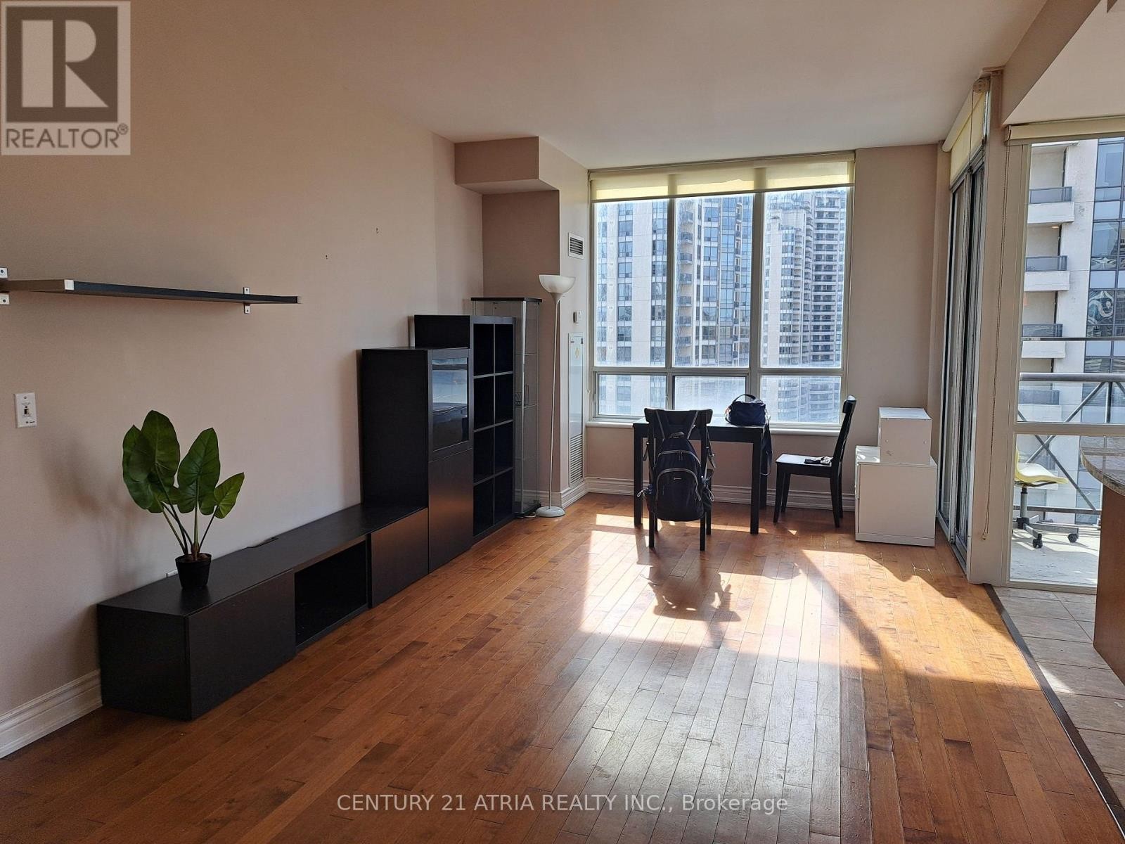 












1508 - 28 BYNG AVENUE

,
Toronto (Willowdale East),




Ontario
M2N7H4

