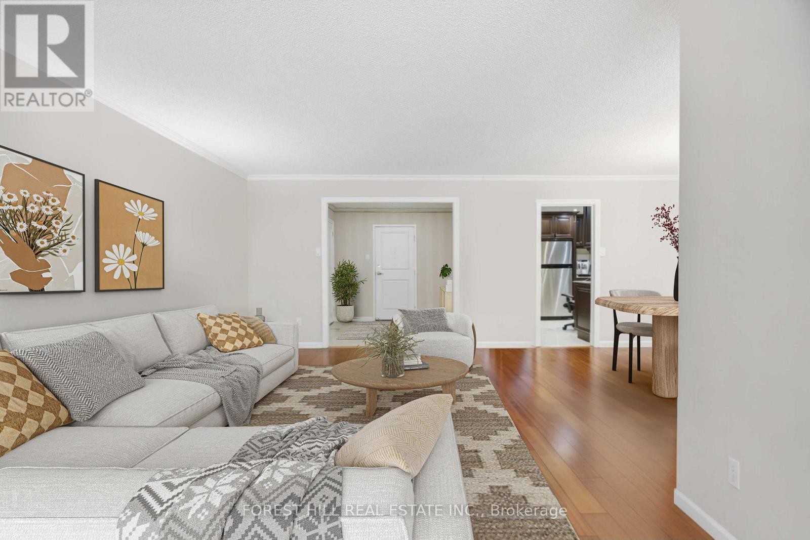 












507 - 19 LOWER VILLAGE GATE

,
Toronto (Forest Hill South),




Ontario
M5P3L9

