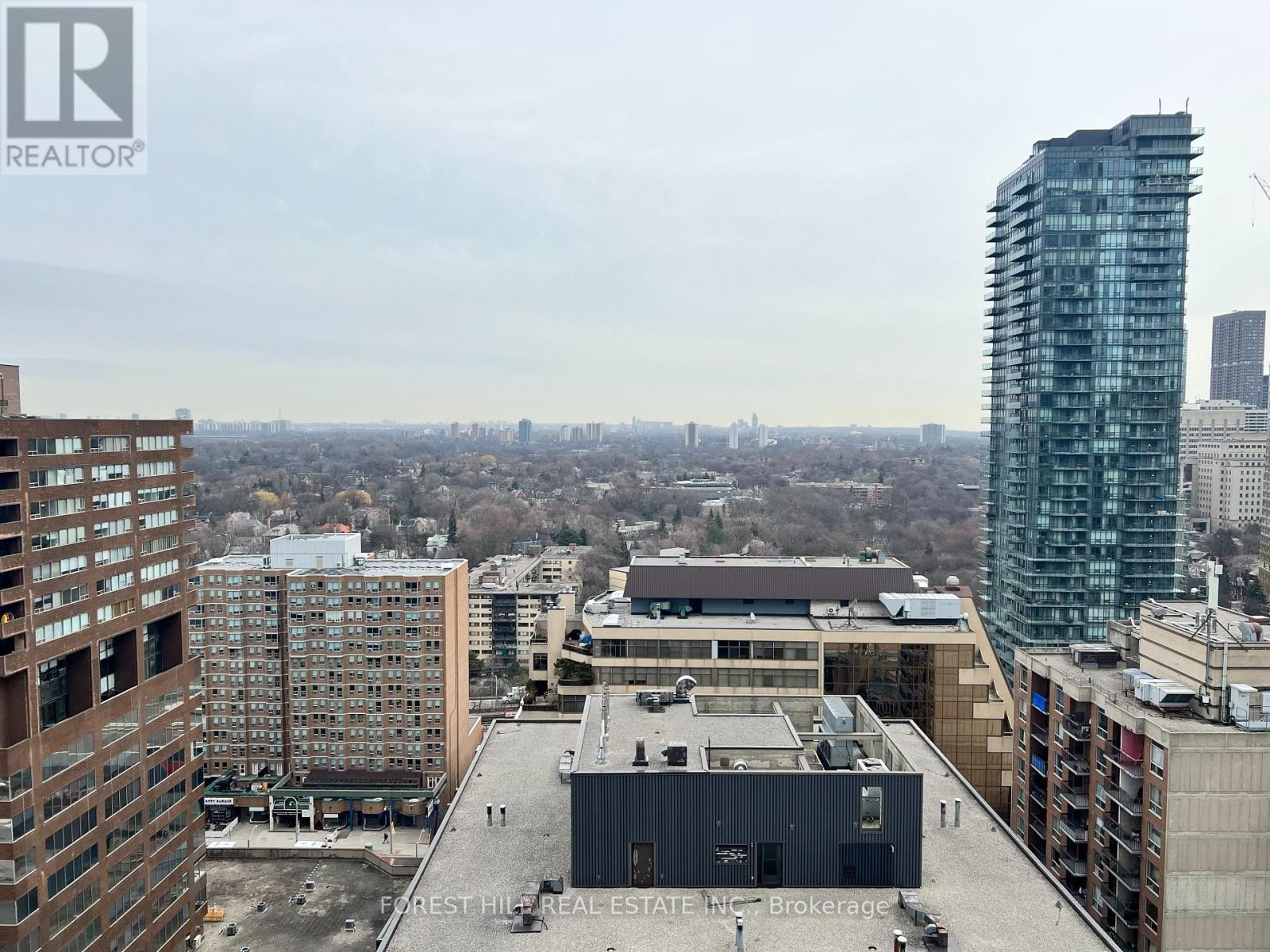 












2105 - 32 DAVENPORT ROAD

,
Toronto (Annex),




Ontario
M5R1H3

