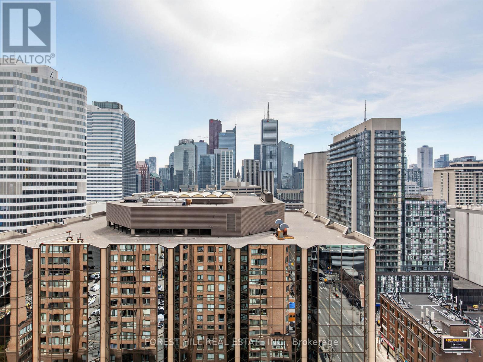 












2313 - 633 BAY STREET

,
Toronto (Bay Street Corridor),




Ontario
M5G2G4

