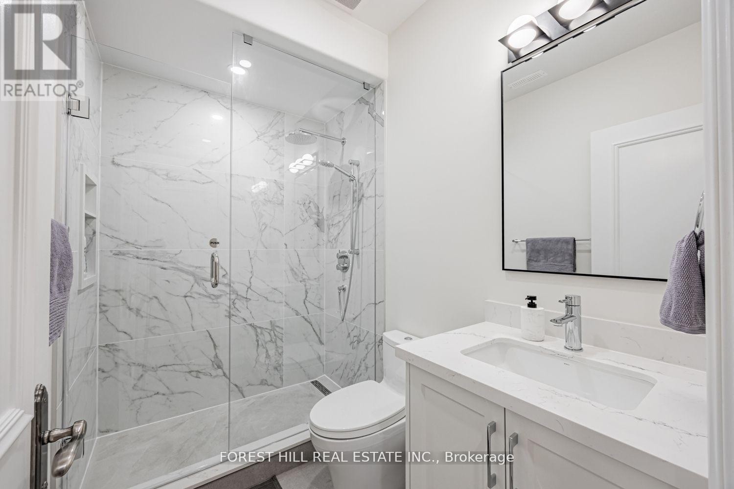 












55 LONSDALE ROAD

,
Toronto (Yonge-St. Clair),




Ontario
M4W1W4


